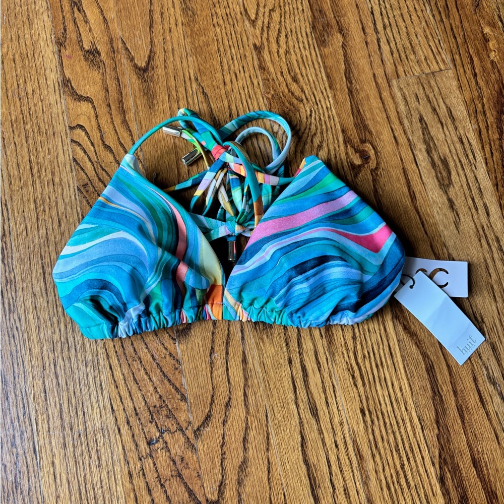 Huit-summer days-triangle string - Picture 3 of 3